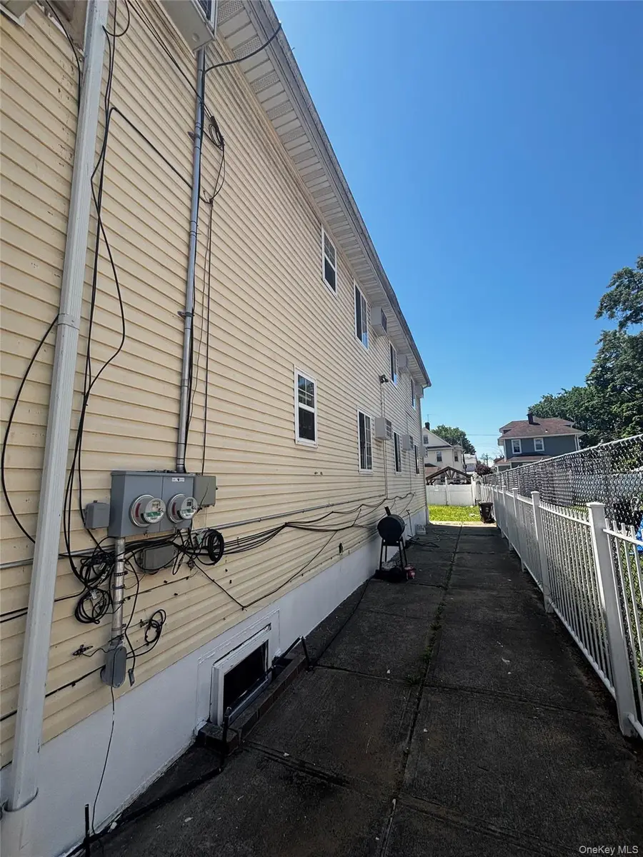 218-42 140th Avenue, Springfield Gardens, NY 11413 - #3