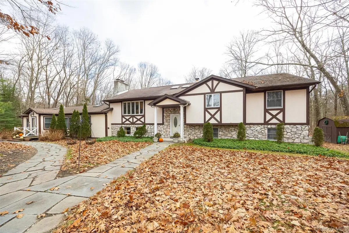 4 Kilmer Road, Hyde Park, NY 12538 - #1