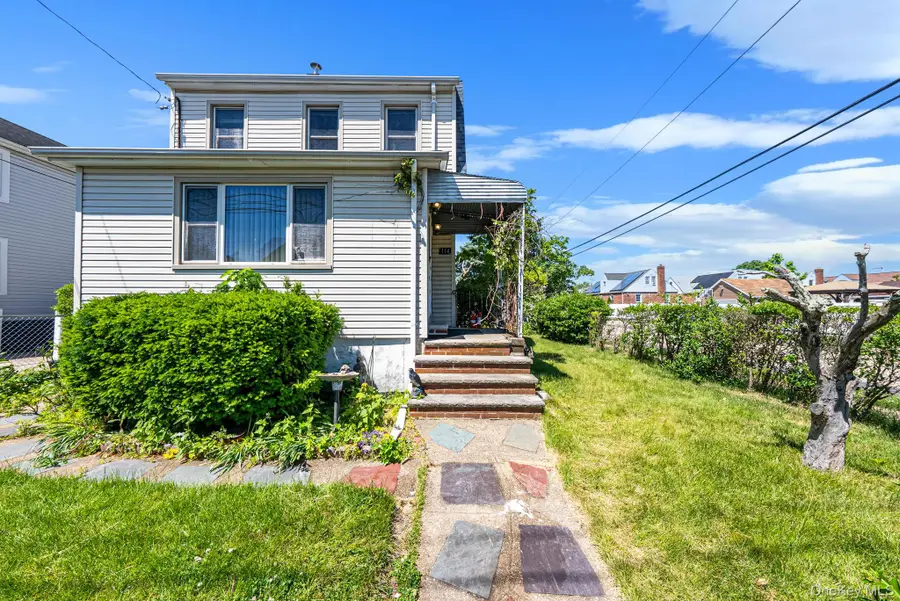 114 Elmwood Street, Valley Stream, NY 11581 - #2