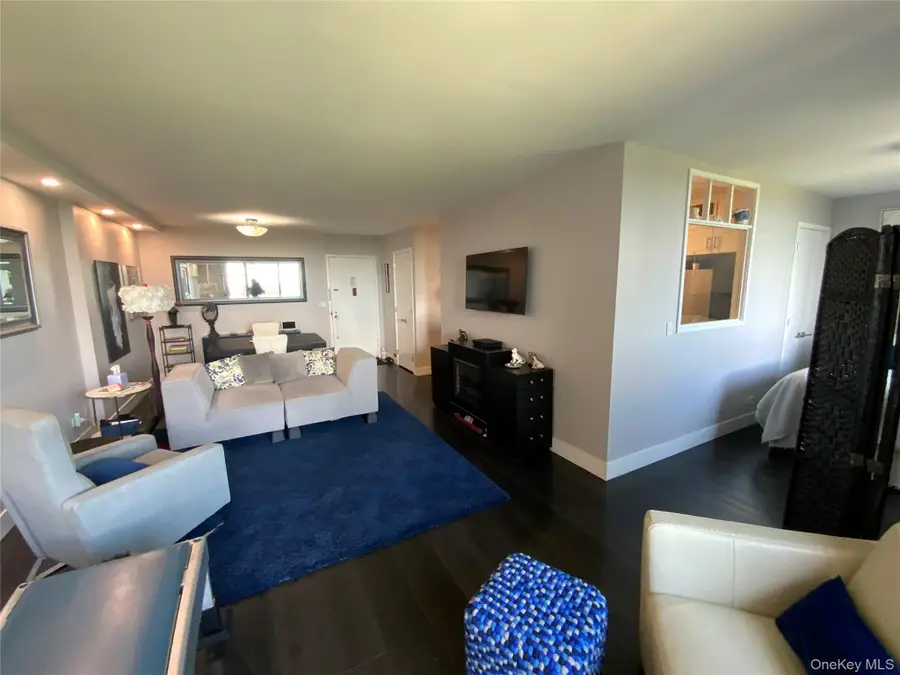 27010 Grand Central Parkway #10B, Queens, NY 11005 - #2