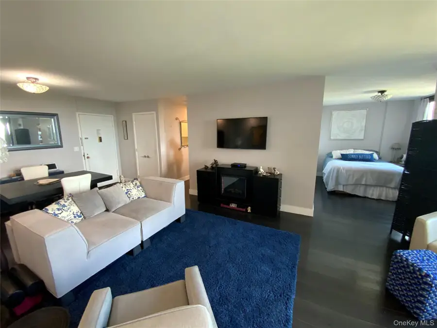 27010 Grand Central Parkway #10B, Queens, NY 11005 - #3