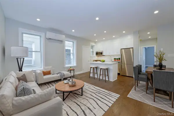 2370 26th Street #3 Family, Astoria, NY 11105