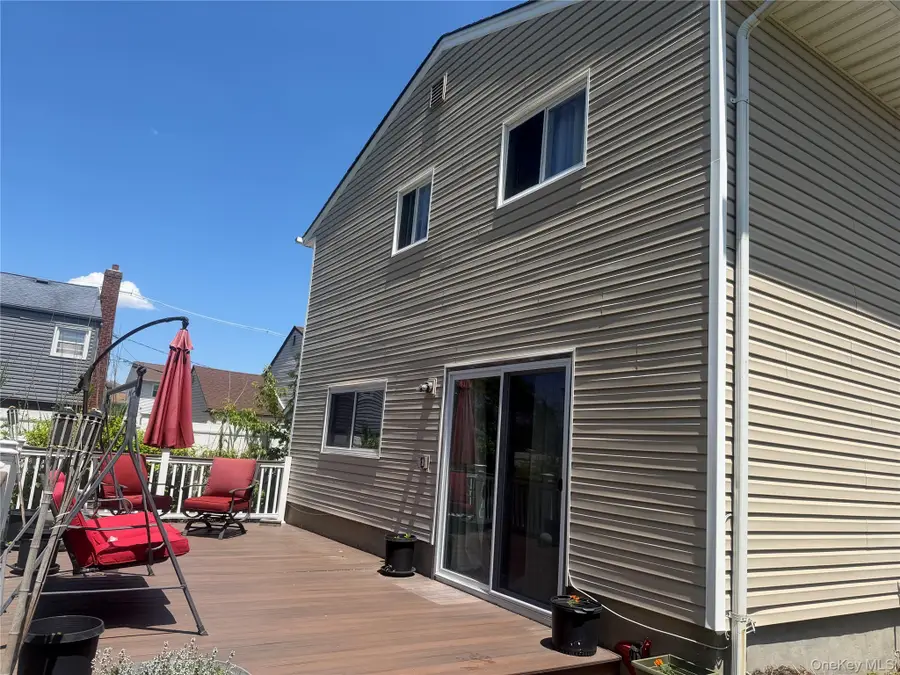 784 S Ocean Avenue, Freeport, NY 11520 - #3