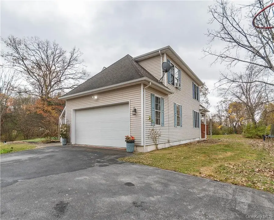 181 David Drive, Pleasant Valley, NY 12601 - #3