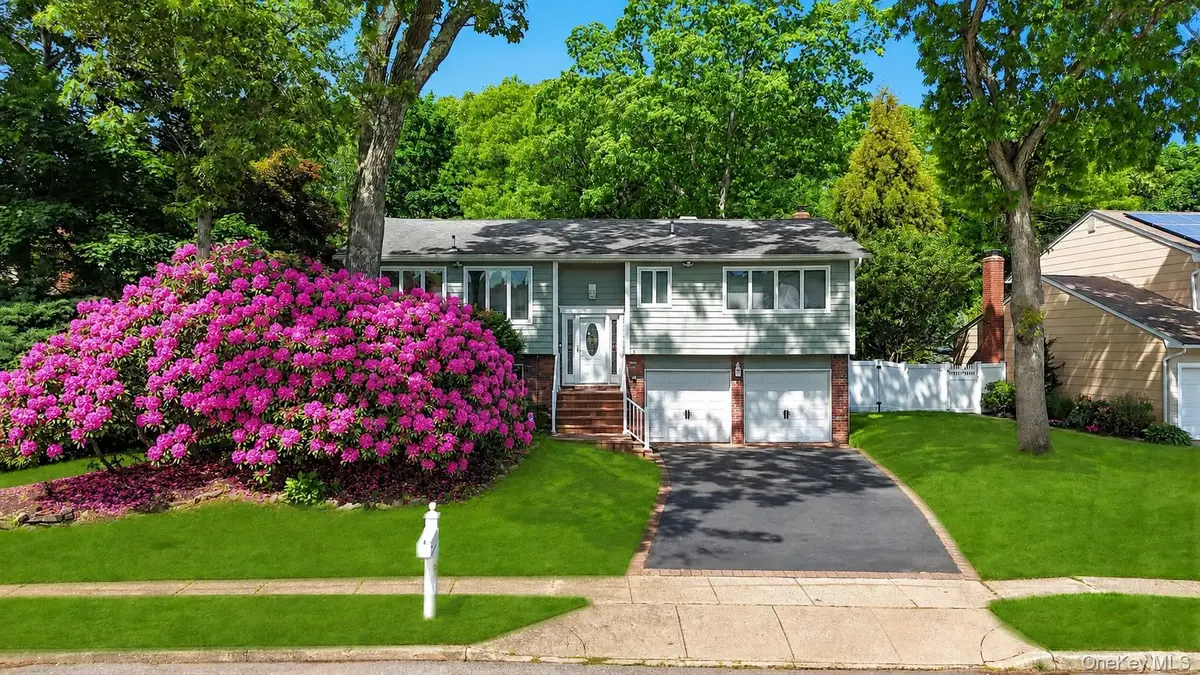 9 Quincy Lane, Smithtown, NY 11787 - #1
