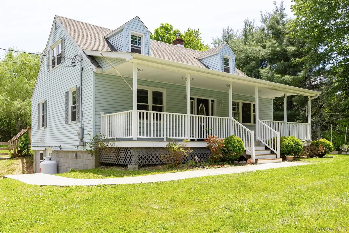 36 Marshall Road, Hyde Park, NY 12538 - #1