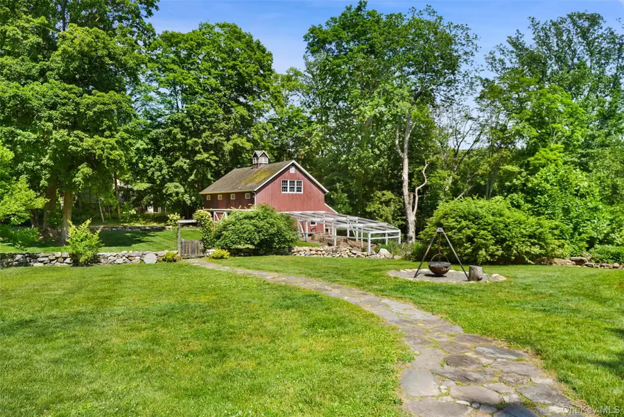 161 Ridgefield Avenue, South Salem, NY 10590 - #3