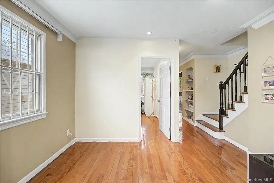 15911 65th Avenue, Fresh Meadows, NY 11365 - #2