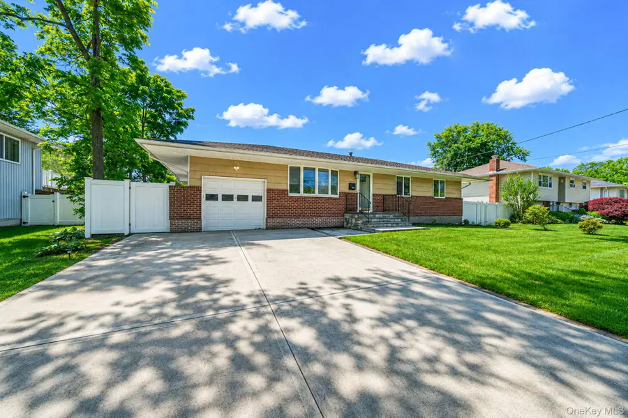 156 Wicks Road, Commack, NY 11725 - #2