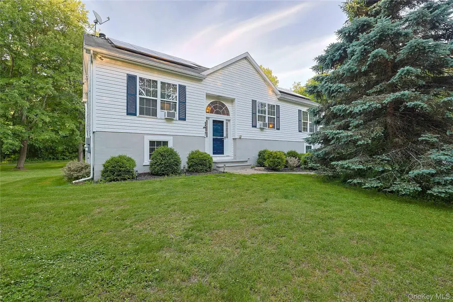17 Cosmo Drive, Hopewell Junction, NY 12533 - #2