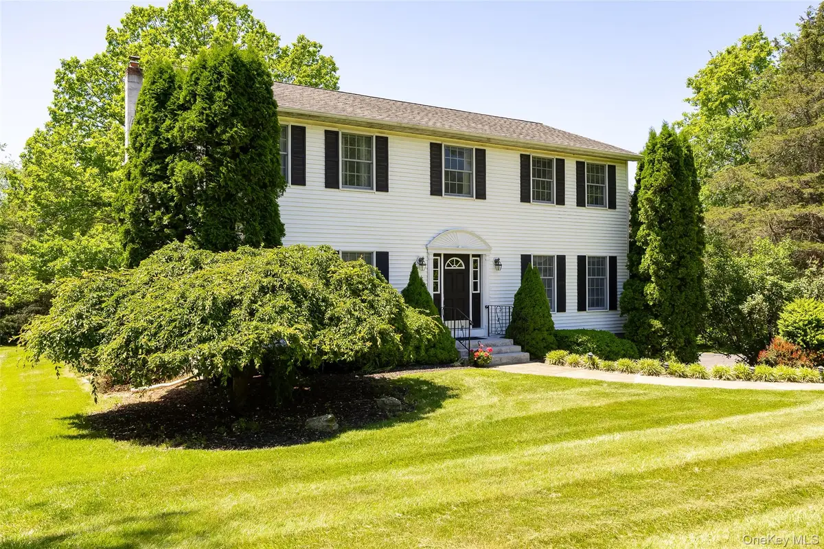90 Leo Lane, Poughquag, NY 12570 - #1