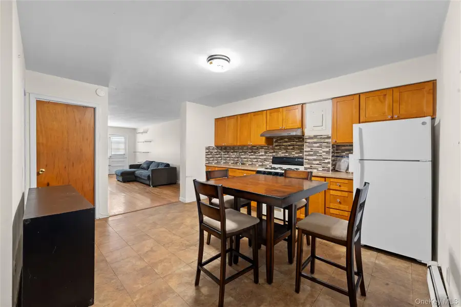 7442 43rd Avenue, Elmhurst, NY 11373 - #3