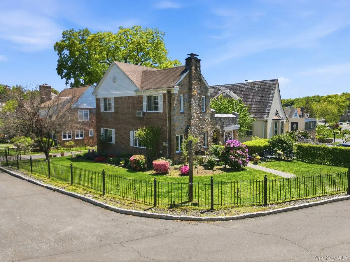 51 Cumberland Drive, Yonkers, NY 10704 - #1