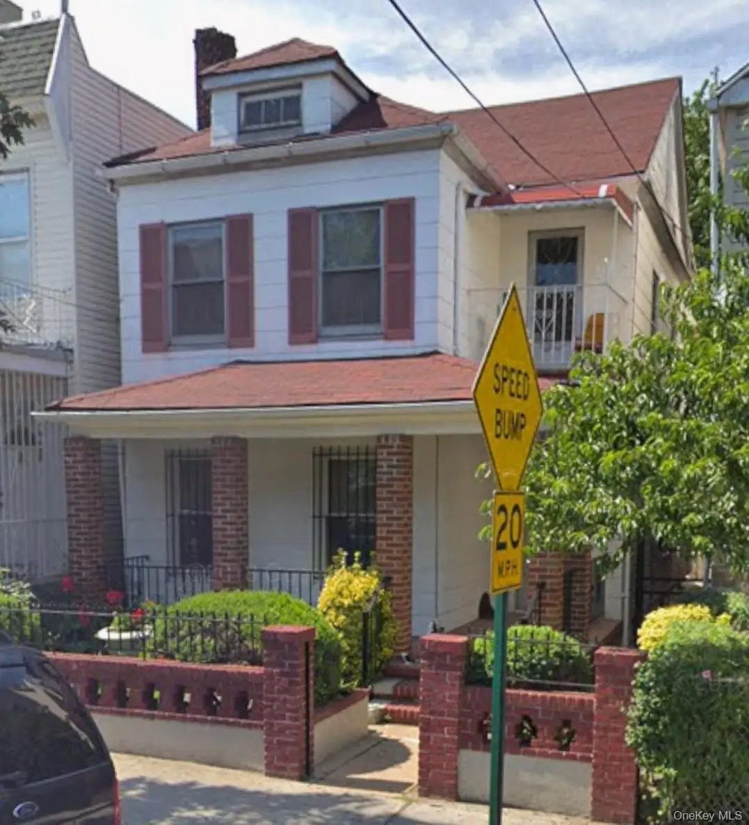 100-17 39th Avenue, Corona, NY 11368 - #1