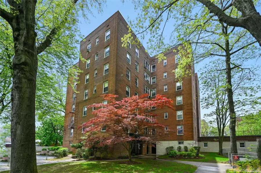28-02 Parsons Boulevard #4E, Flushing, NY 11354 - #2