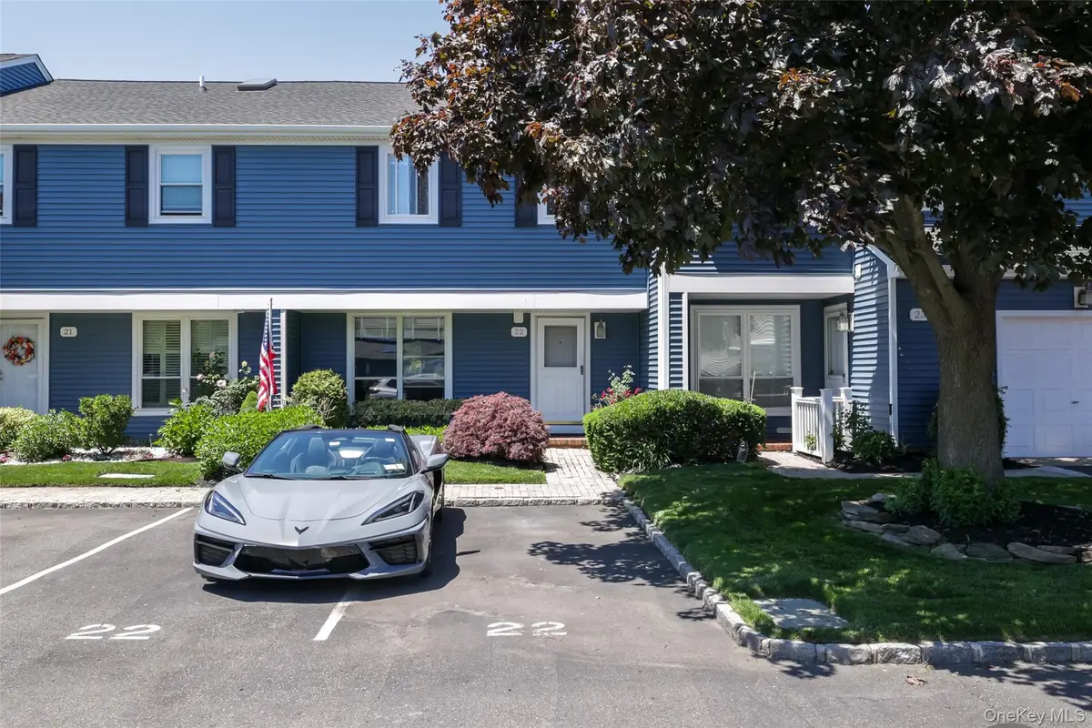 100 Baker Court #22, Island Park, NY 11558 - #1
