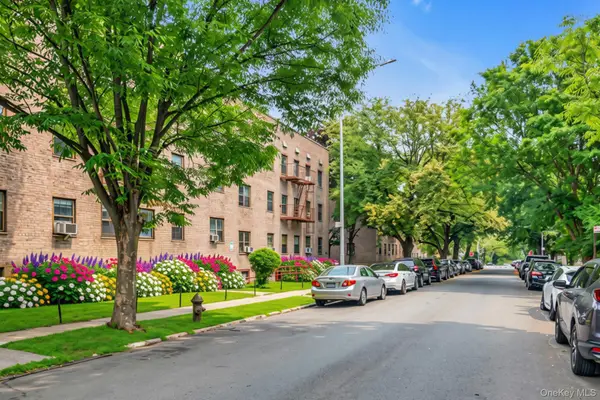 144-20 78th Road #1k, Flushing, NY 11367