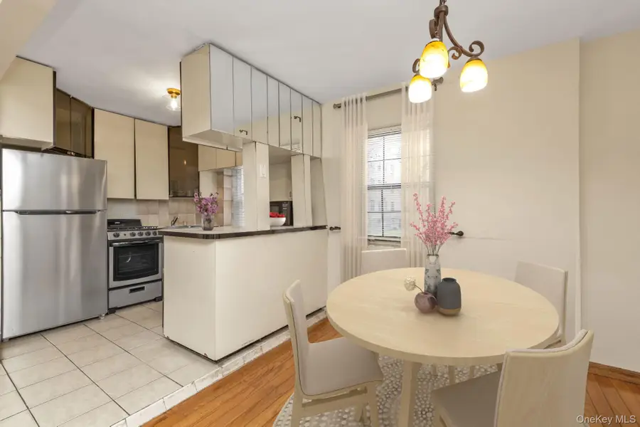 144-20 78th Road #1k, Flushing, NY 11367 - #3