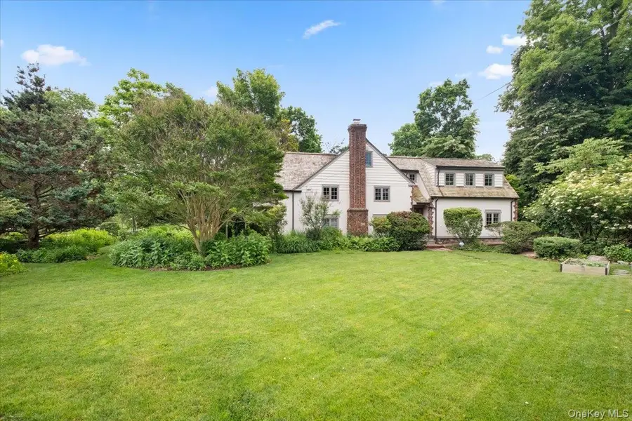 47 W Brookside Drive, Larchmont, NY 10538 - #3
