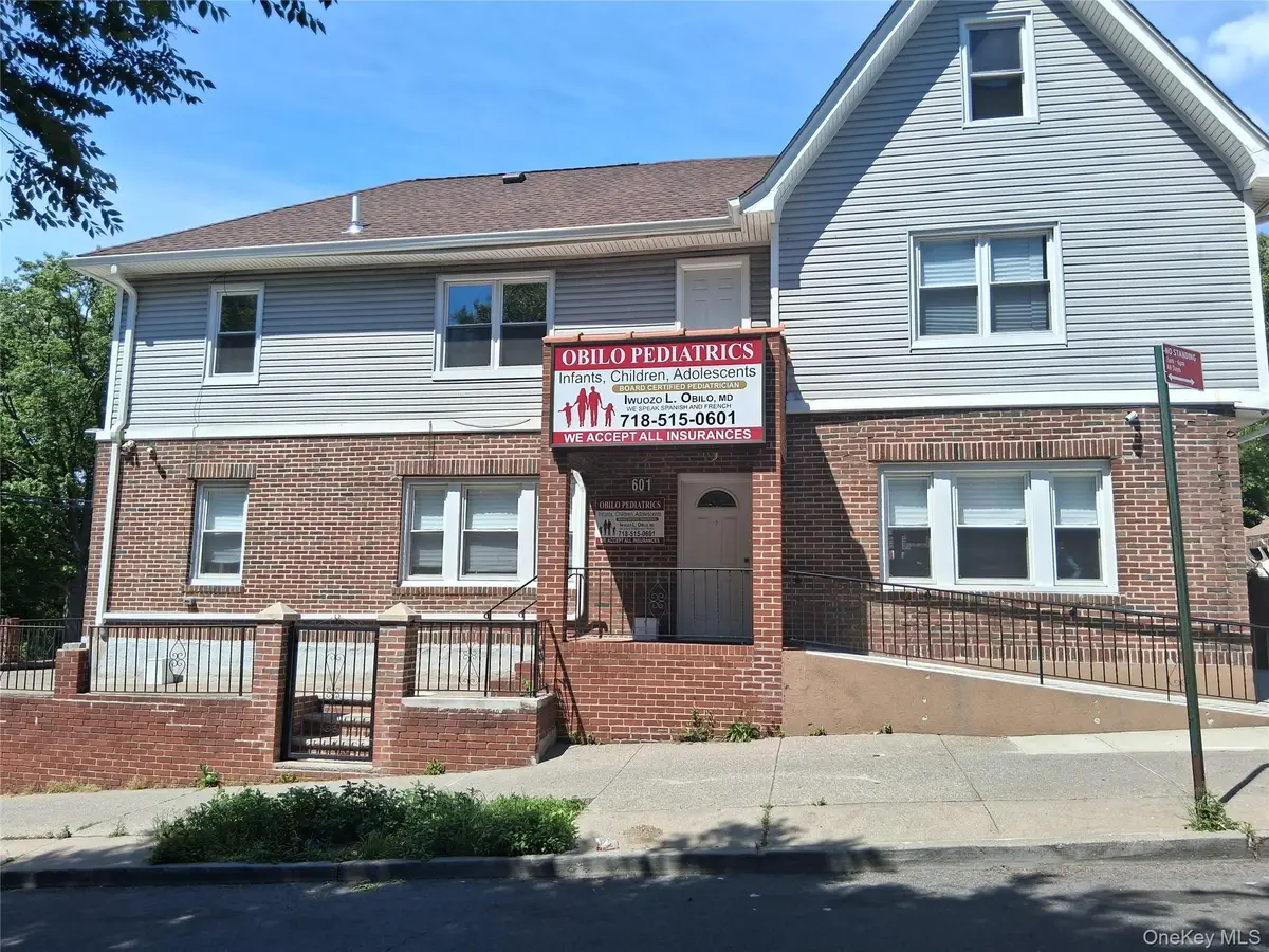 601 E 226th Street, Bronx, NY 10466 - #1
