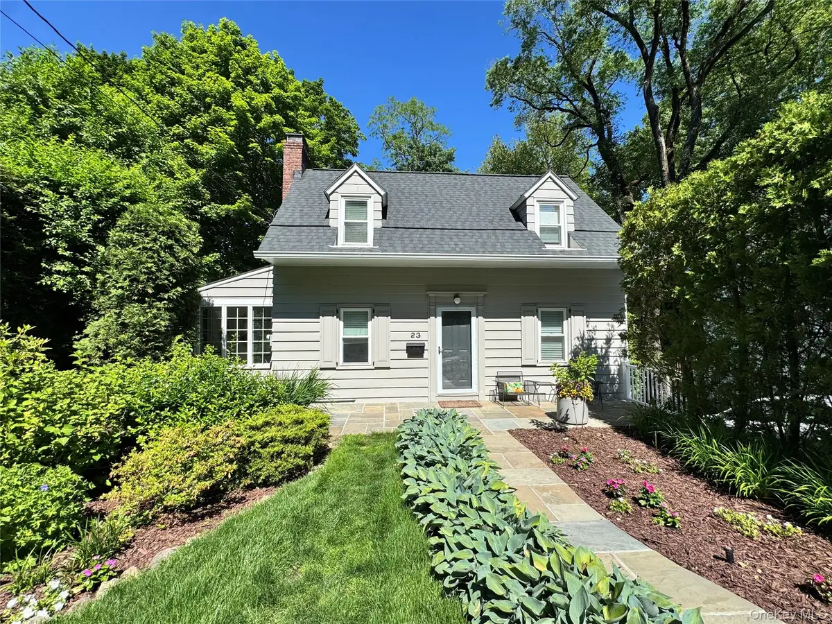 23 Chadwick Road, White Plains, NY 10604 - #1