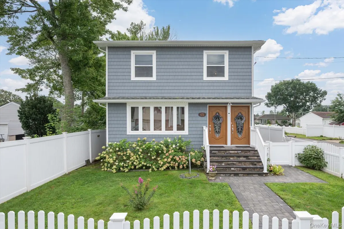 672 Windmill Avenue, West Babylon, NY 11704 - #1