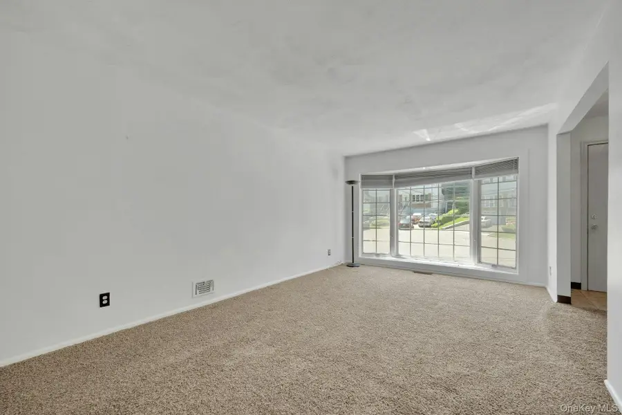 14 Gerri Lane, Yonkers, NY 10703 - #3
