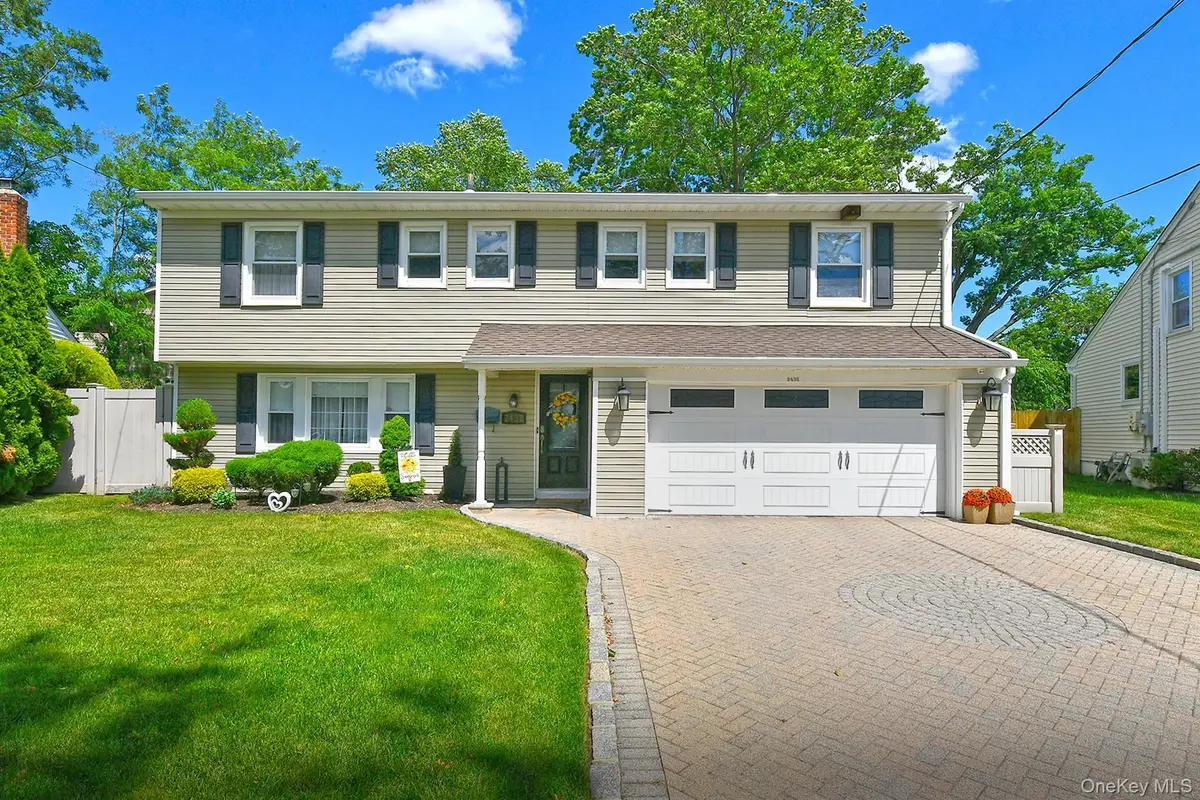 2432 Kayron Lane, North Bellmore, NY 11710 - #1
