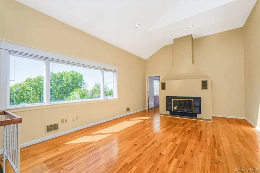 215 Coverly Avenue, Staten Island, NY 10301 - #2