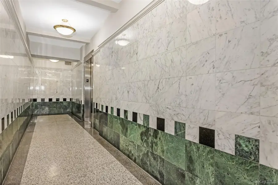 28-02 Parsons Blvd #1E, Flushing, NY 11354 - #2