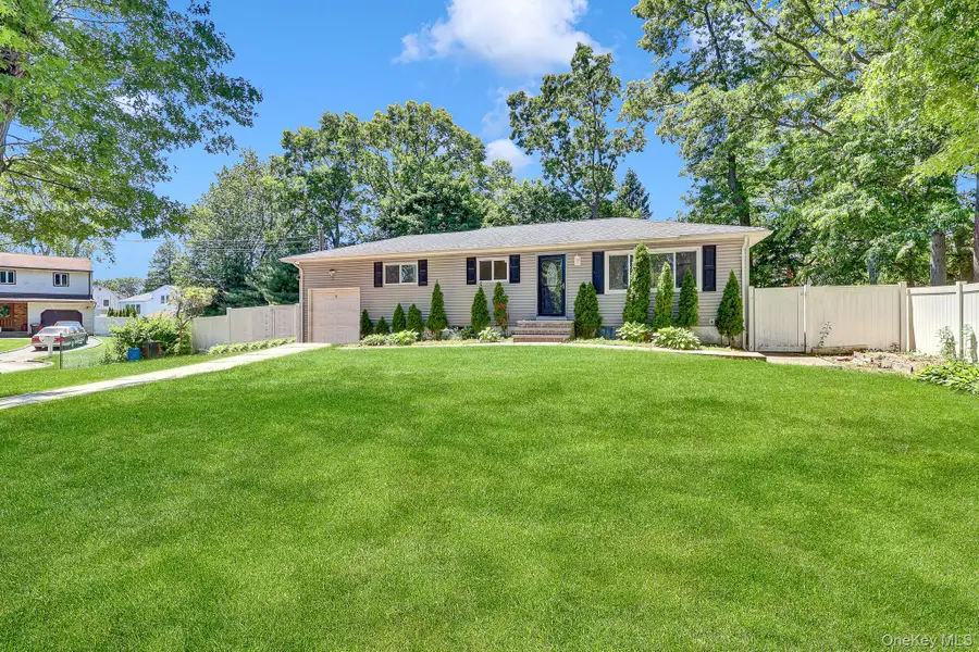 9 Taft Court, Deer Park, NY 11729 - #2