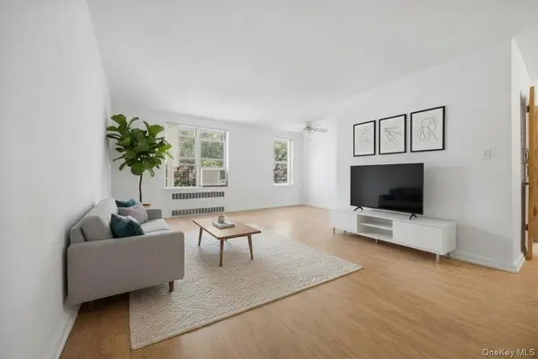 105-24 67 Avenue #3D, Forest Hills, NY 11375