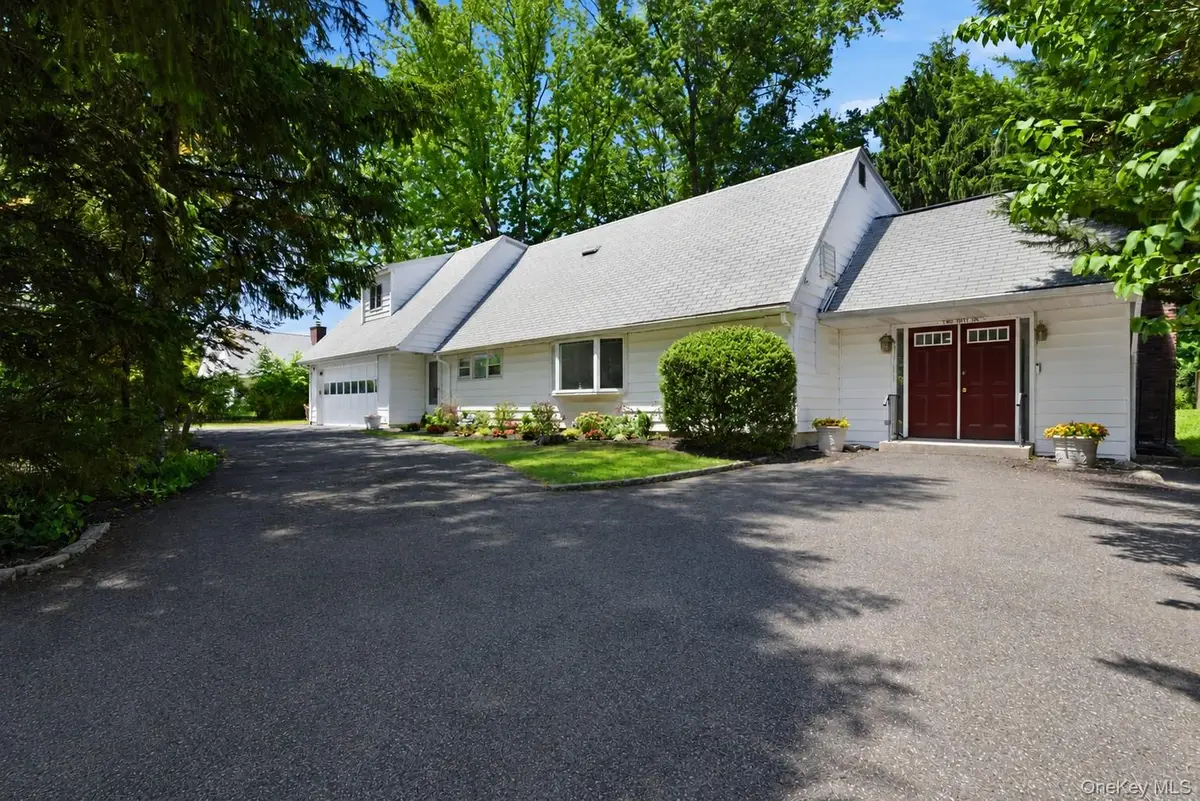 2 Bell Place, Rye Brook, NY 10573 - #1