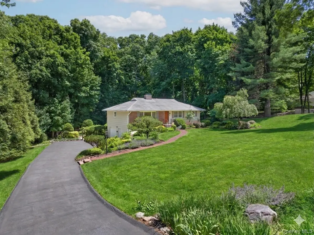 9 East Place, Suffern, NY 10901 - #1