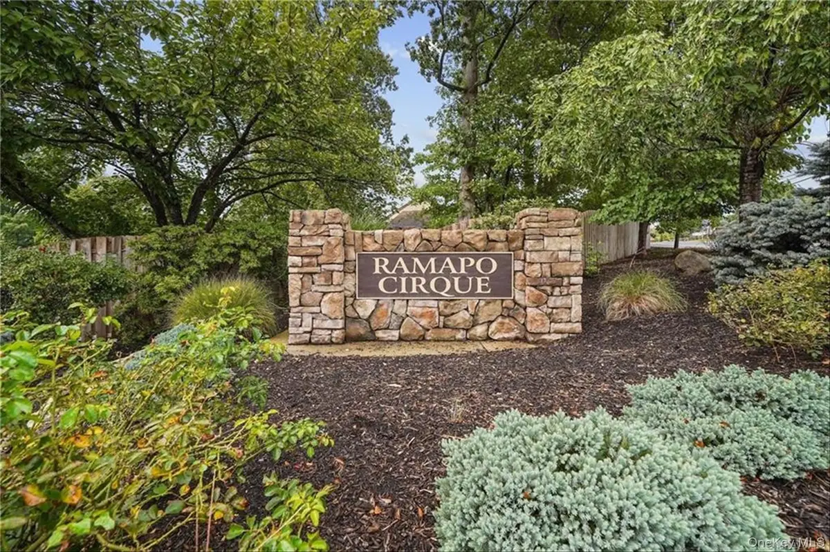 20 Fox Court, Suffern, NY 10901 - #1