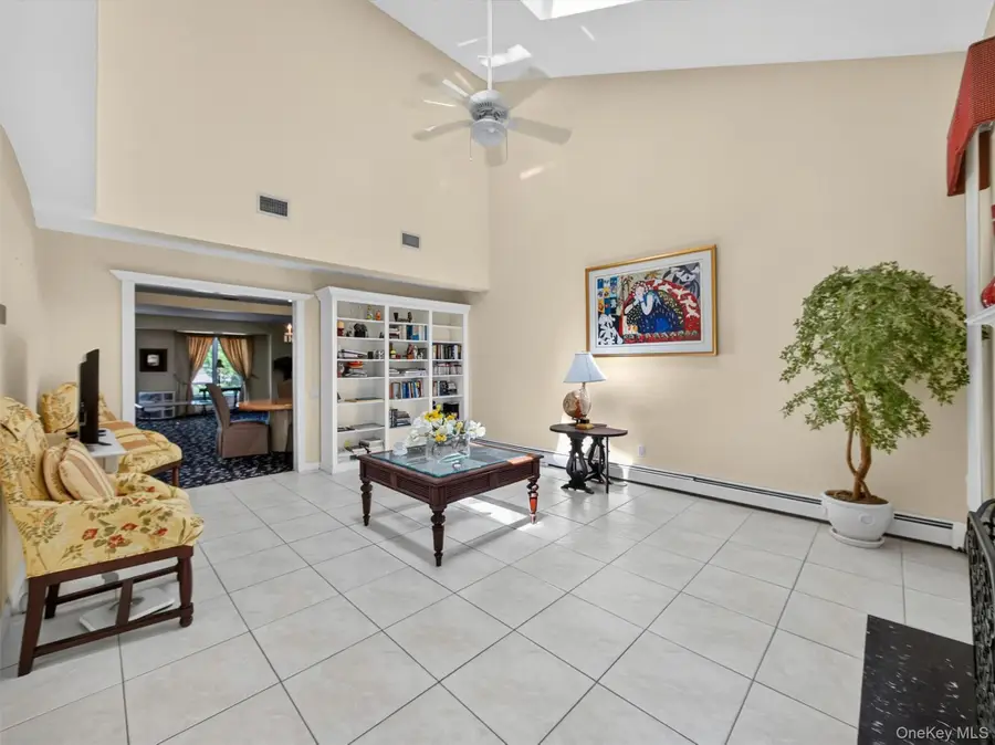 20 Fox Court, Suffern, NY 10901 - #3