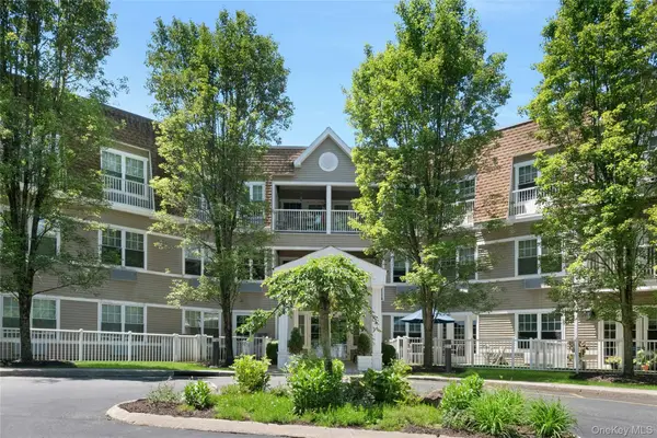 314 Sutton Drive #314, Mount Kisco, NY 10549