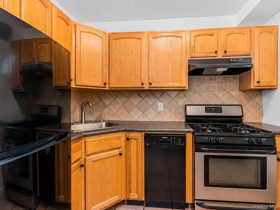 4705 Henry Hudson Parkway #3B, Bronx, NY 10471 - #3