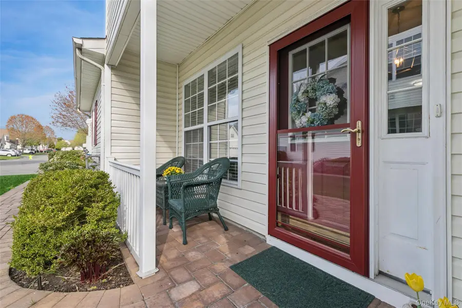 17 Constantine Way, Mount Sinai, NY 11766 - #3