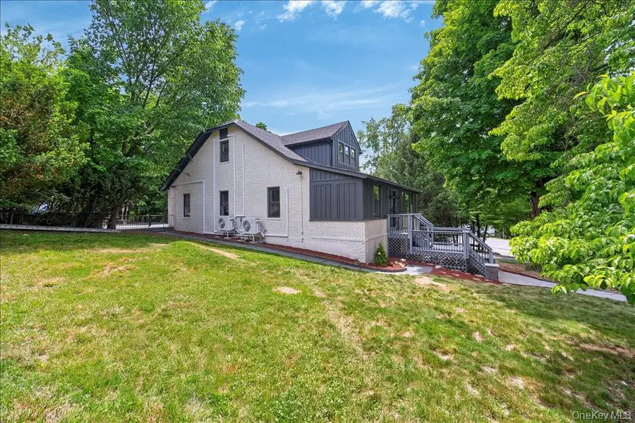 584 Shore Drive, New Windsor, NY 12553 - #3
