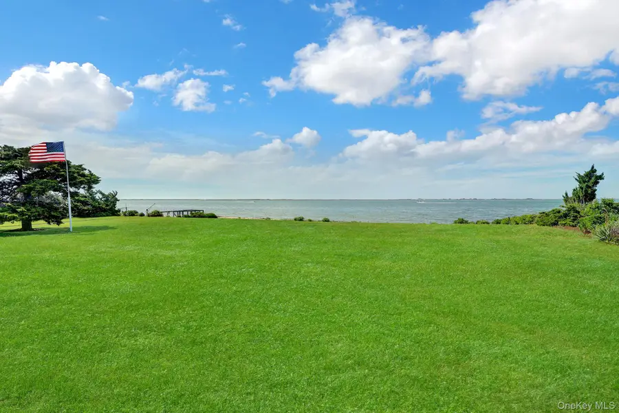 6 Last Lane, Hampton Bays, NY 11946 - #3