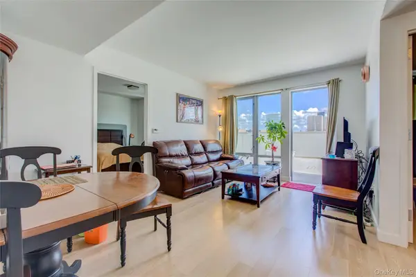 13835 39th Avenue #4B, Flushing, NY 11354