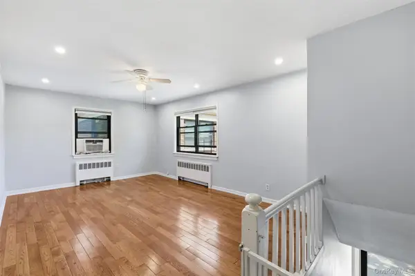 220-17 75th Avenue #85A2, Oakland Gardens, NY 11364
