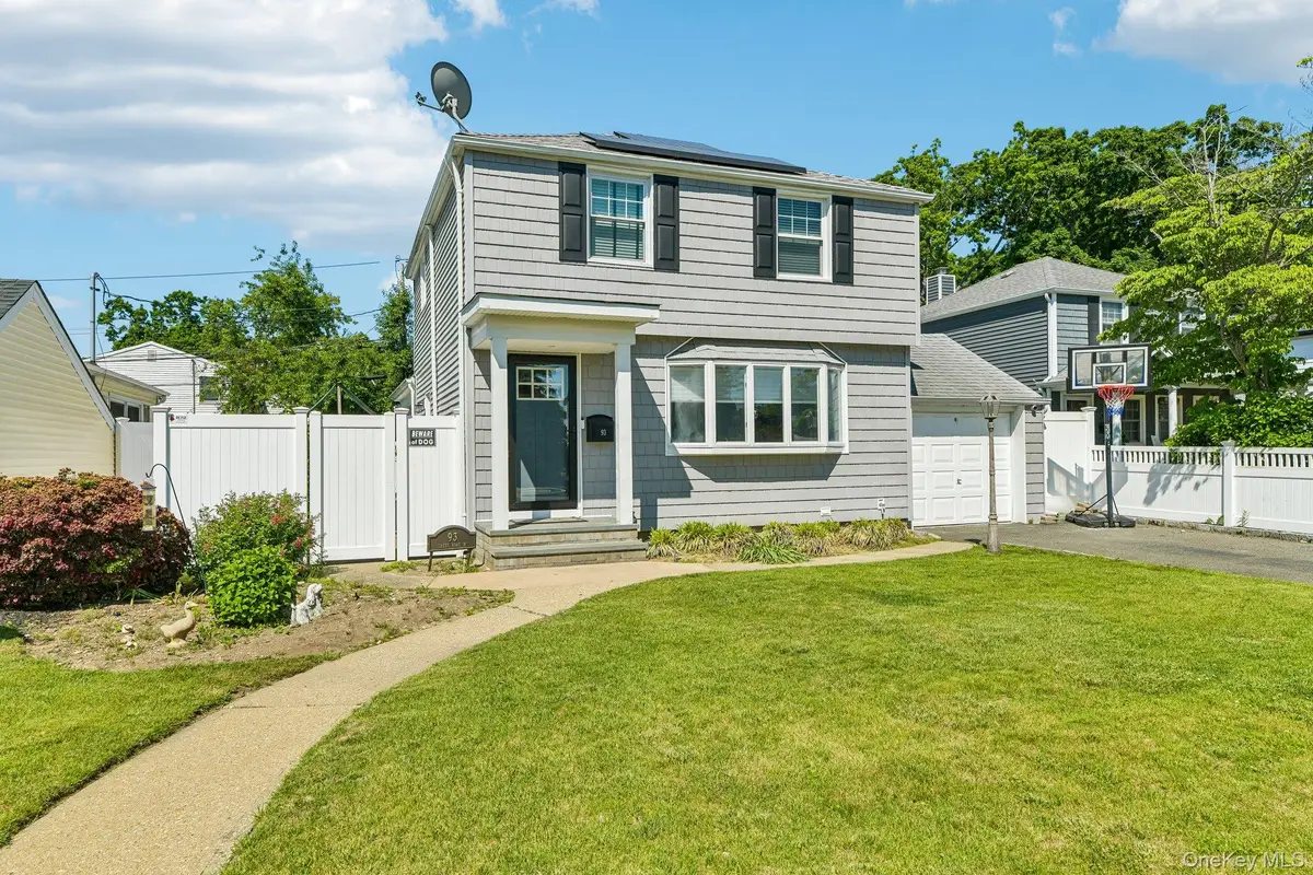93 Crest Road W, Merrick, NY 11566 - #1