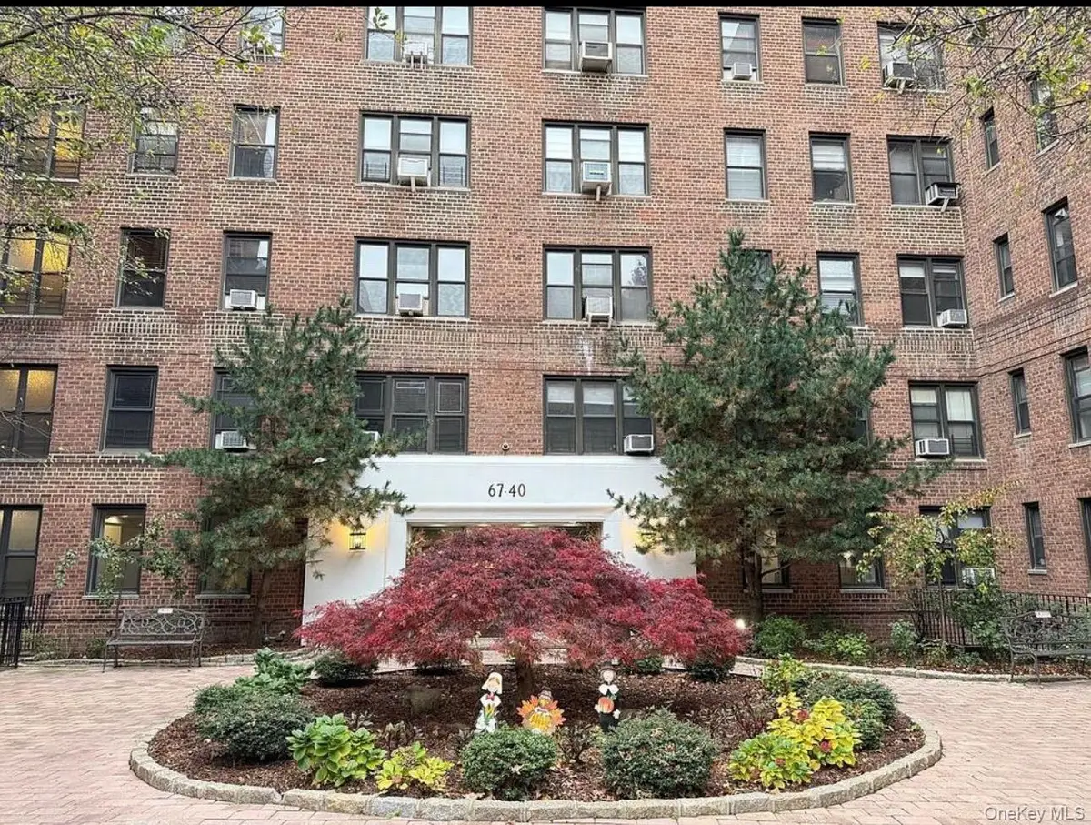 67-40 Yellowstone Boulevard #6L, Forest Hills, NY 11375 - #1