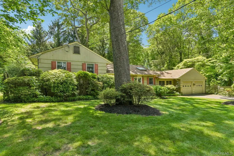 47 Mayfair Drive, Huntington, NY 11743 - #2