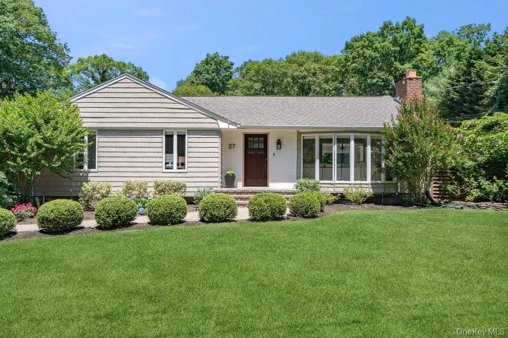 27 Hennessy Drive Drive, Huntington, NY 11743 - #1