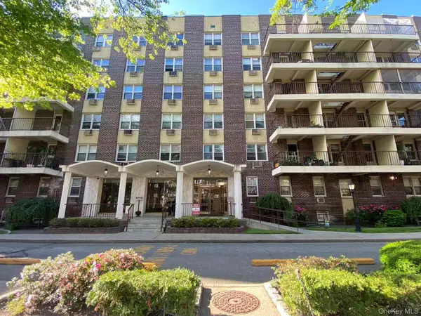 14055 34th Avenue #3E, Flushing, NY 11354