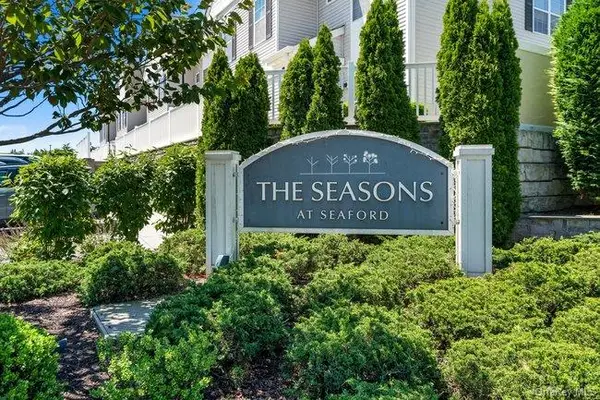 54 Spring Drive, Seaford, NY 11783