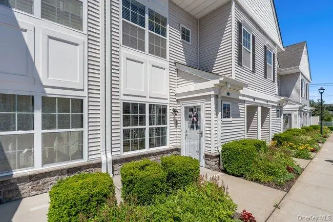 54 Spring Drive, Seaford, NY 11783 - #3